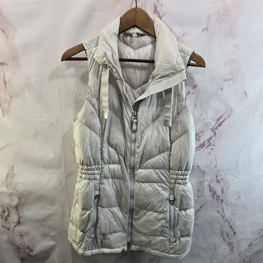 Athleta Down Vest Womens Medium Gray Silver Puffer Coat Zip Puffy Banner Peak